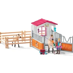 SCHLEICH Figuras Y Figuras De Acción|Figuras Cuadra con Caballos Árabes y Cuidadora