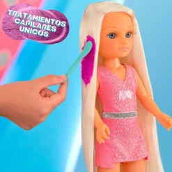 FAMOSA Muñecas|Nancy Super Melena