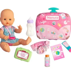 FAMOSA Nenuco Viaja Conmigo- Muñecas